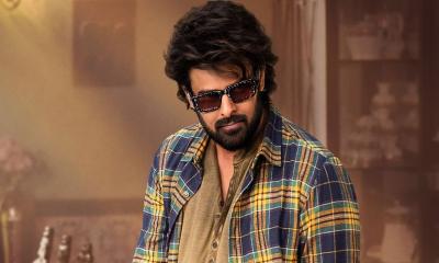 এবার প্রেক্ষাগৃহে আগুন জ্বালিয়ে উল্লাস প্রভাসের ভক্তদের