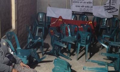সিংড়ায় এনসিপির নির্বাচনী ক্যাম্প ভাঙচুর