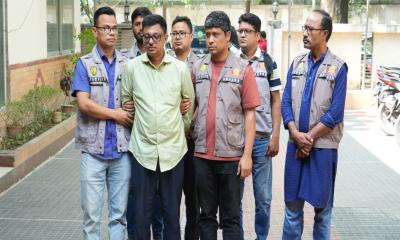 প্রধানমন্ত্রীর উপদেষ্টা পরিচয়ে প্রতারণা, কক্সবাজারে গ্রেপ্তার ১