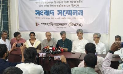 দলীয় পদ ছাড়লেন জোনায়েদ সাকি