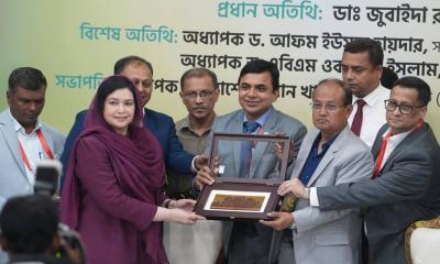 বিজ্ঞান মেলার উদ্বোধন করলেন ডা. জুবাইদা রহমান