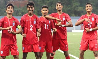 সাফ ফুটবল: নেপালকে হারিয়ে ফাইনালে বাংলাদেশ