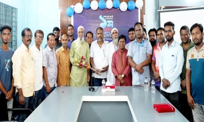 বীরগঞ্জে কালের কণ্ঠ মাল্টিমিডিয়ার ১ম প্রতিষ্ঠাবার্ষিকী উদযাপন