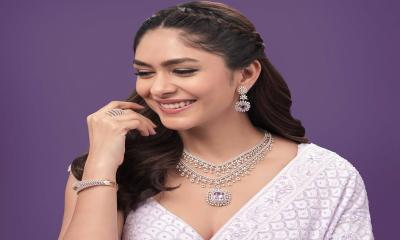 যা খেলে বাড়বে ত্বকের জেল্লা
