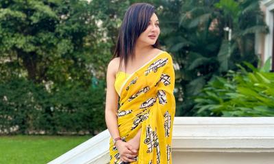 হলুদ শাড়িতে রূপের মায়া ছড়াচ্ছেন জয়া আহসান
