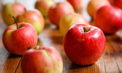 টানা ডেস্কে বসে কাজ? হার্ট ভালো রাখতে যা খাবেন