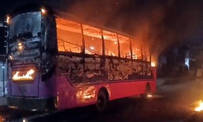 গাজীপুরে দুর্বৃত্তের আগুনে পুড়লো বাস