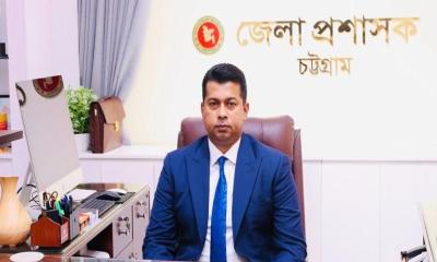 চট্টগ্রামে মানবিক প্রশাসন প্রতিষ্ঠার প্রত্যয় ডিসি জাহিদুলের