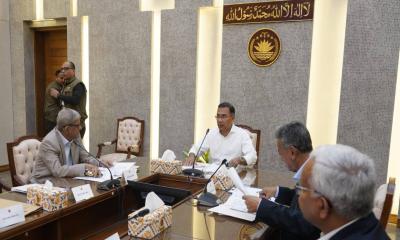 বৃক্ষরোপণ কর্মসূচি নিয়ে প্রধানমন্ত্রীর সভাপতিত্বে সভা অনুষ্ঠিত