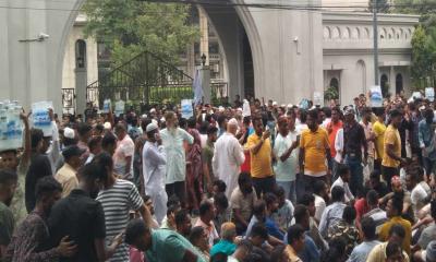আবারও নগরভবনে ইশরাকপন্থিরা, বন্ধ প্রধান ফটক