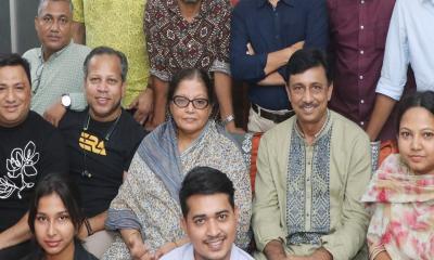 বাংলাদেশের জীবন্ত কিংবদন্তী অভিনেত্রী ডলি জহুর