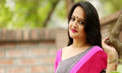 ৬ বছর পর ঈশিতার নতুন গান ‘রুপোর ঝলক’
