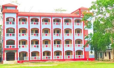 কলেজে টিকটক-লাইকির ভিডিও ধারণ নিষিদ্ধ ঘোষণা করে বিজ্ঞপ্তি