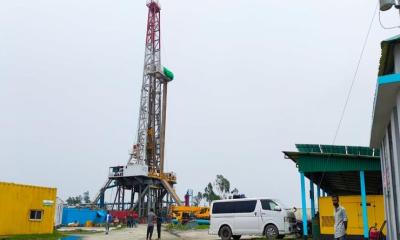 মাদারগঞ্জে গ্যাসের সন্ধান, বের হচ্ছে ৭.২ মিলিয়ন চাপে