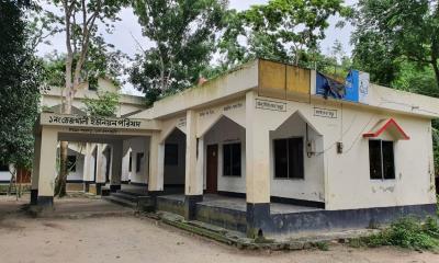 ভোগান্তির আরেক নাম তেজখালী ইউনিয়ন পরিষদ 